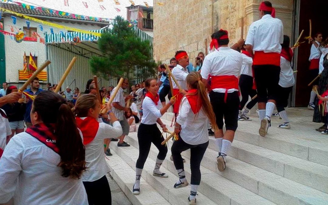 Un baile medieval y la adoración a varios santos inundan julio